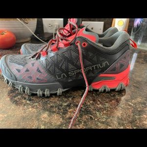 La sportiva bushido size 8
